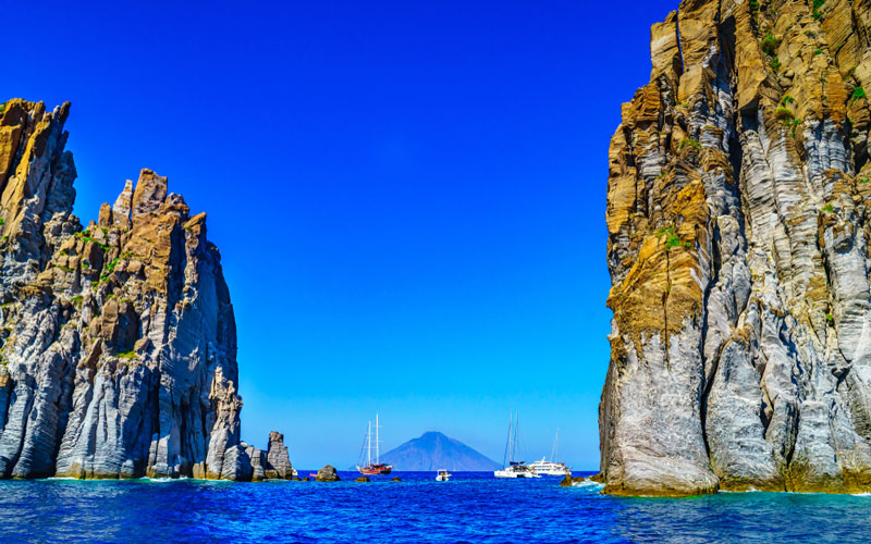 SICILIA AUTENTICA E ISOLE EOLIE (Nave + Bus)
